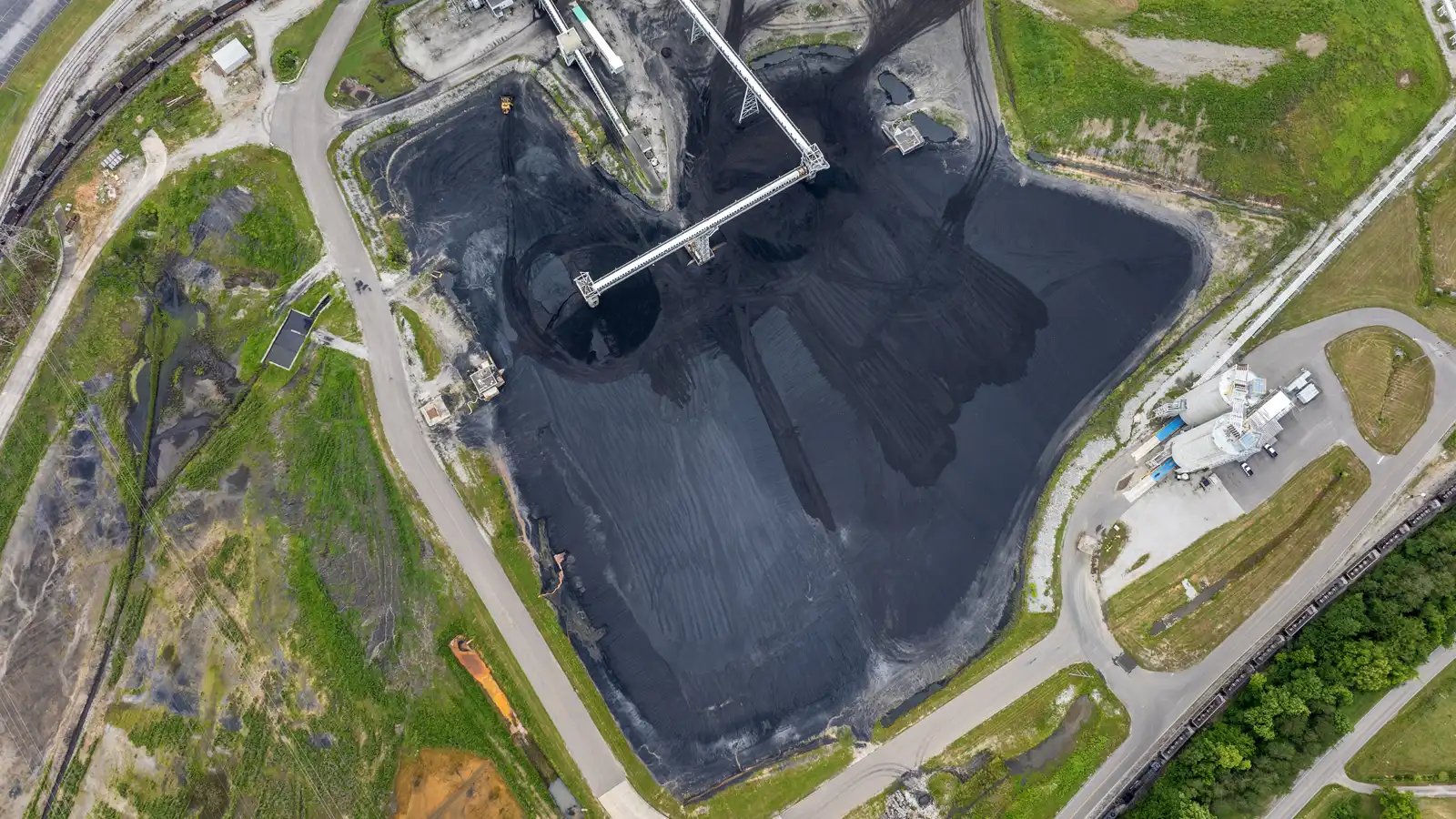 eddypump-90,000-cubic-yards-pumped-about-4200-feet-1600x900